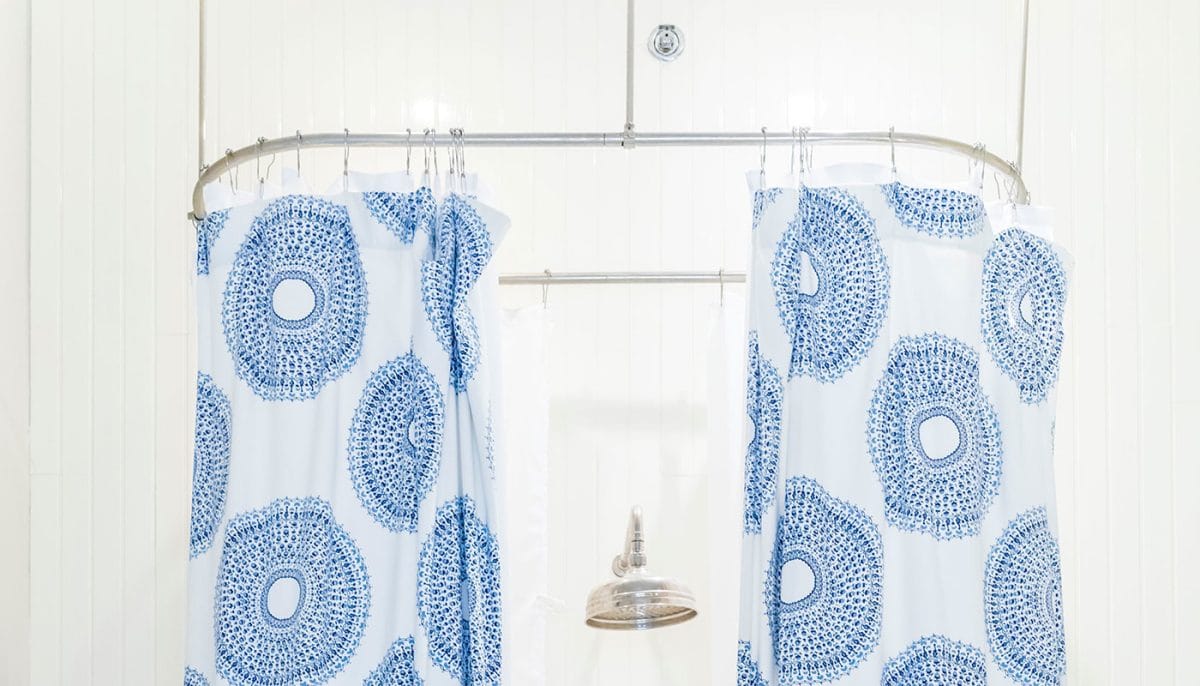 how to remove mold from shower curtain