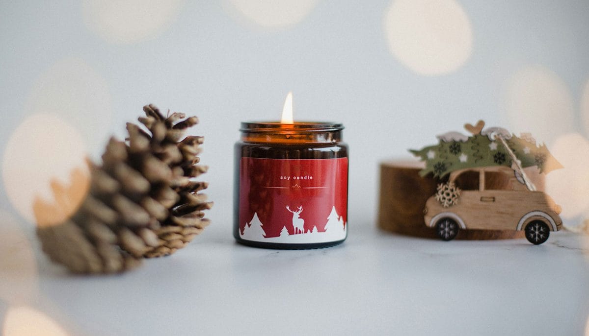 candle scents for Christmas